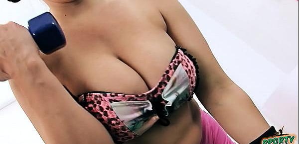  Huge Puffy Pussy Cameltoe has Big Breasts Full of Milk